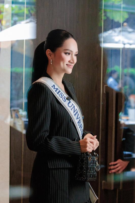 Ông Nawat có thái độ lạ với Hương Giang?- Ảnh 3.