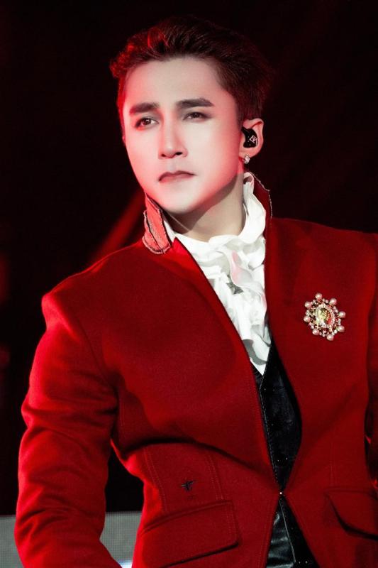 Không phải "soán ngôi" Sơn Tùng, mục tiêu SOOBIN nhắm đến là G-DRAGON- Ảnh 4.