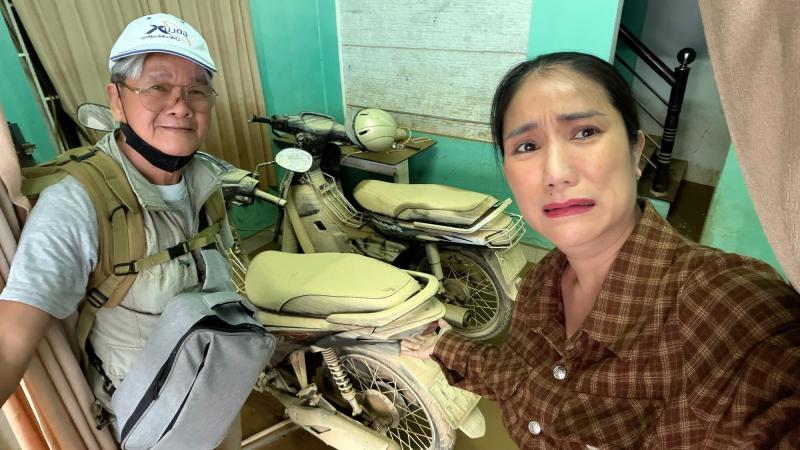 Hãi hùng cảnh tượng nhà sao Vbiz tan hoang, đầy bùn đất sau khi cơn bão 13 càn quét qua- Ảnh 1.
