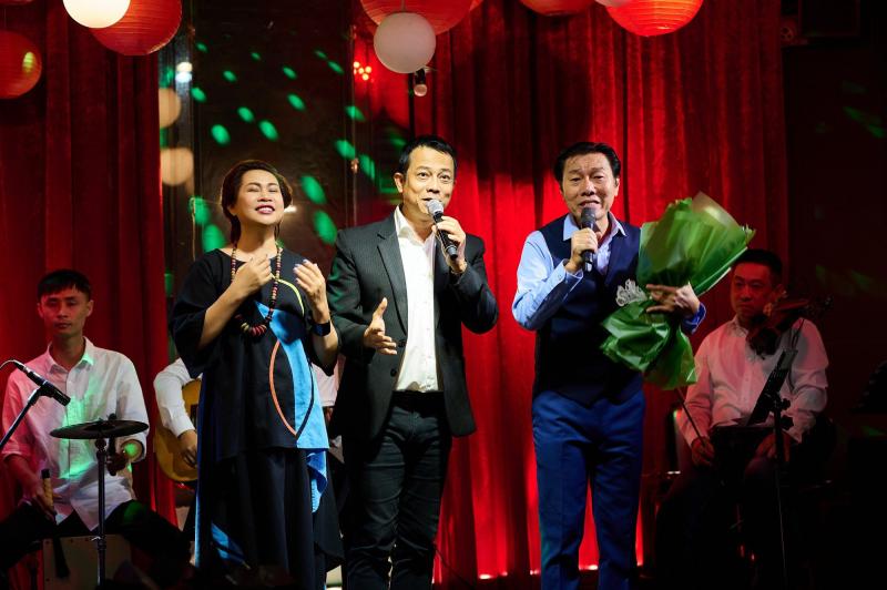 Huỳnh Kiến An: 