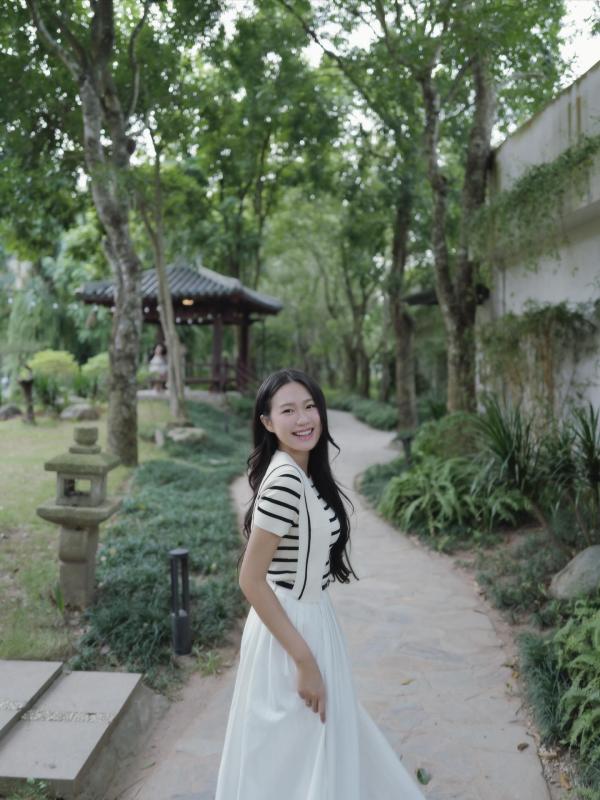 Tiểu thư Doãn Hải My khiến dân mạng ngẩn ngơ vì nhan sắc nàng thơ, Văn Hậu số hưởng thật!- Ảnh 5.