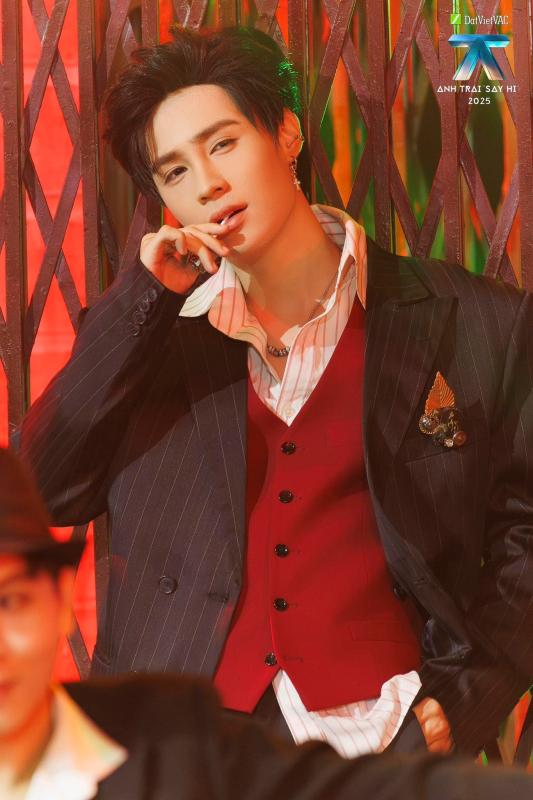 Vũ Cát Tường đang dập lửa hay “đổ thêm dầu vào lửa” drama lớn nhất Say Hi mùa 2 đấy?- Ảnh 3.