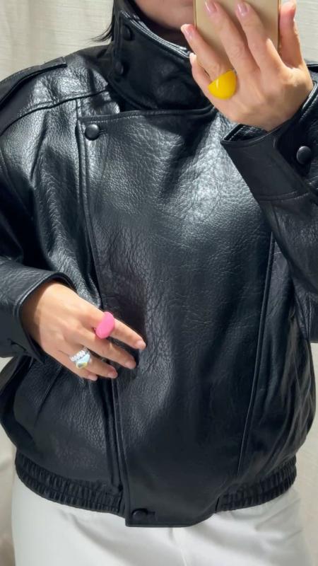 Áo da Zara đang "on top" trend Thu Đông, còn được ví sang như đồ Saint Laurent- Ảnh 6.