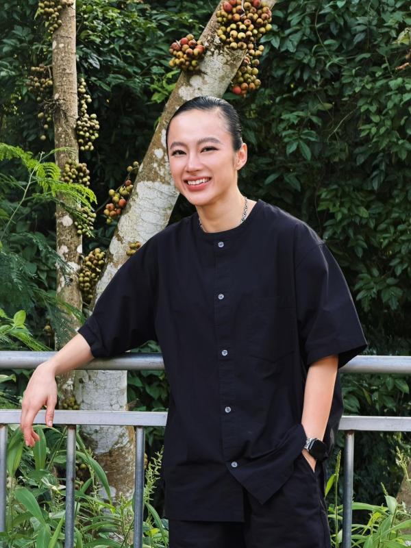Hết chịu nổi Angela Phương Trinh- Ảnh 4. Hết chịu nổi Angela Phương Trinh- Ảnh 4.