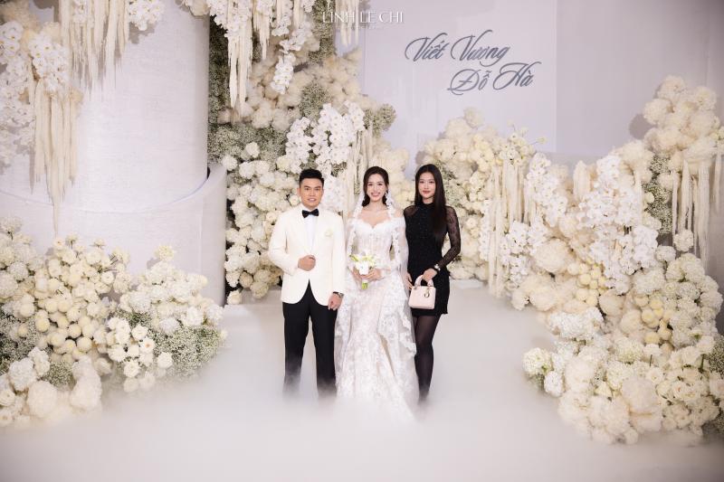 Dàn sao đổ bộ đám cưới Đỗ Hà: Đỗ Mỹ Linh đơn giản mà sang hết nấc, Lương Thuỳ Linh và dàn Hoa - Á hậu đọ sắc tưng bừng- Ảnh 6.