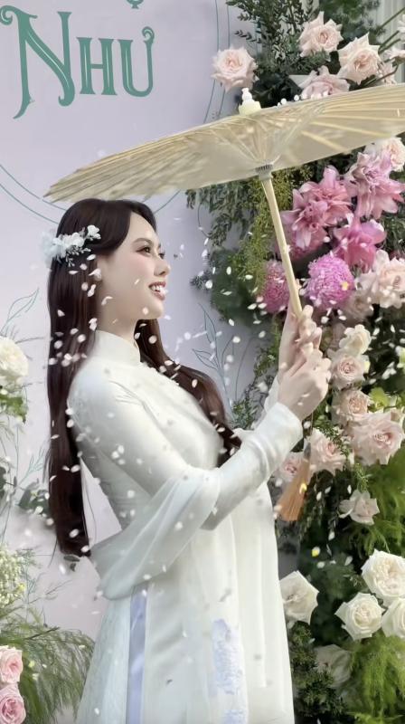Hỷ sự Vbiz: 1 Á hậu và doanh nhân bí mật tổ chức lễ đón dâu vào hôm nay!- Ảnh 4.