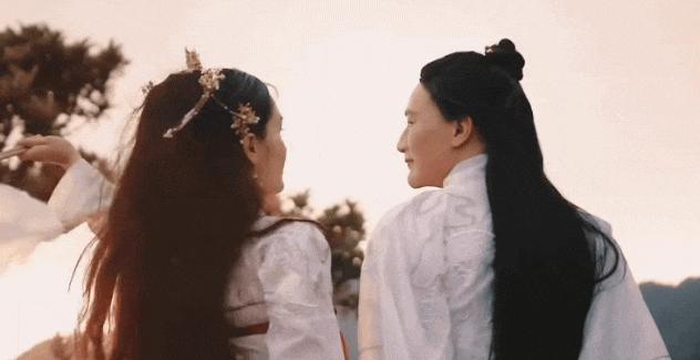 Chuyện tình trong âm nhạc bi thương giữa Đoàn Di Băng và Dược Sĩ Tiến- Ảnh 1.