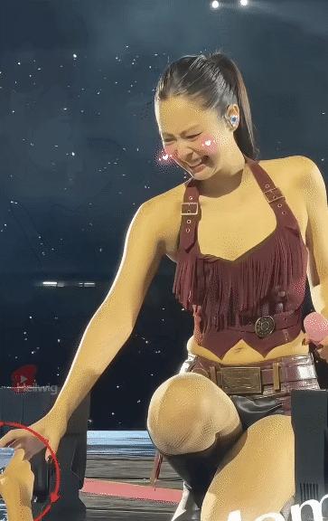 Jennie 10 năm chưa bao giờ biết flop là gì- Ảnh 1.