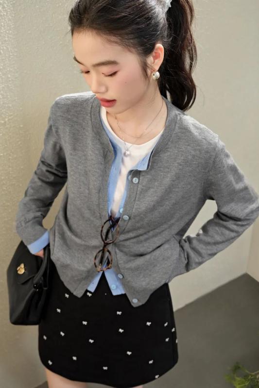 3 cách mặc cardigan trẻ nhất cho phụ nữ U35- Ảnh 4.