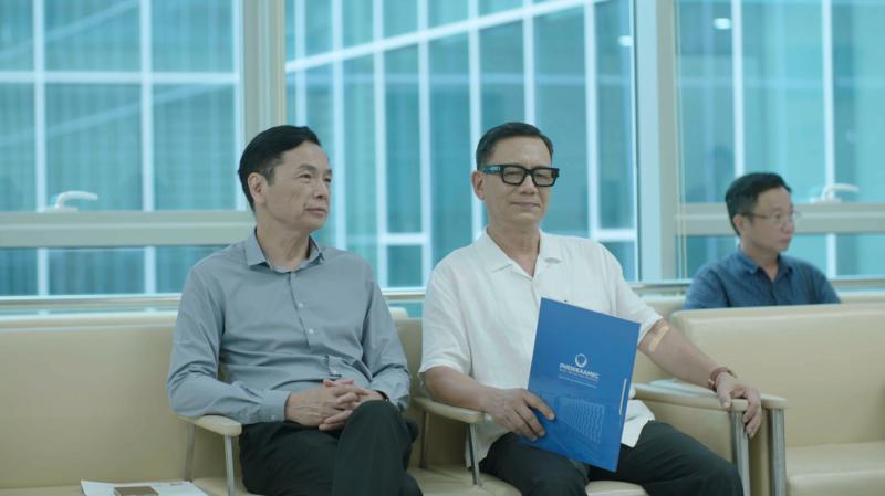 Nam diễn viên Việt 30 năm chưa từng có 1 bức ảnh xấu, ngoài đời còn đẹp gấp 10000 lần trên phim- Ảnh 9.