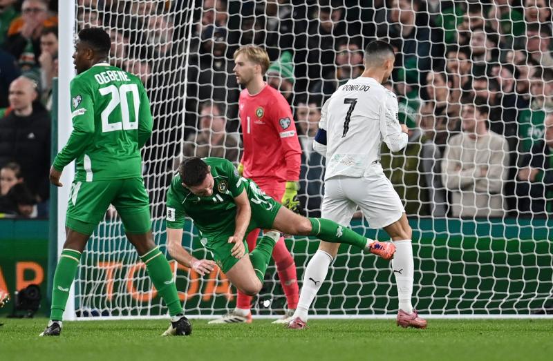 Ronaldo cả giận mất khôn- Ảnh 1.
