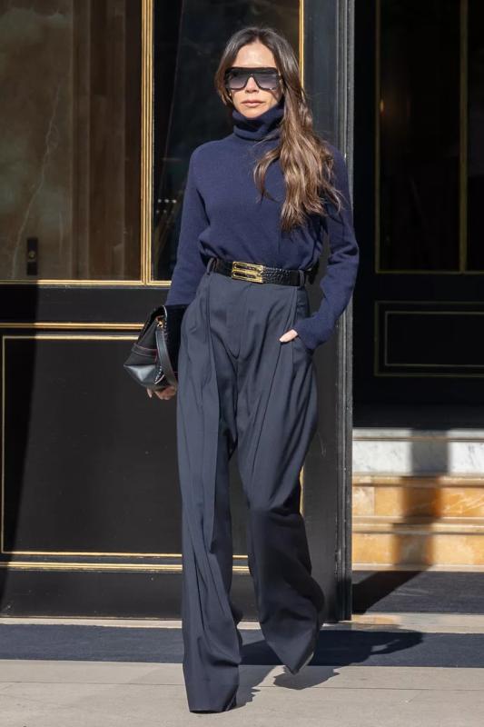 4 điều làm nên phong cách đẹp vượt thời gian của Victoria Beckham, mặc đẹp như cô ấy không hề khó- Ảnh 4.