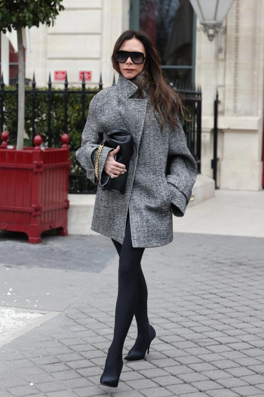 4 điều làm nên phong cách đẹp vượt thời gian của Victoria Beckham, mặc đẹp như cô ấy không hề khó- Ảnh 5.