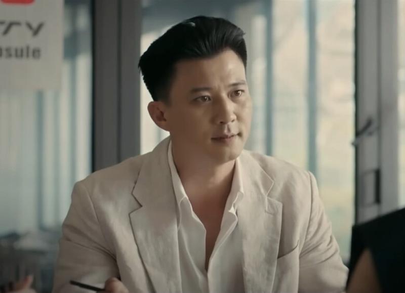 Ai là fan của mỹ nam này thì mừng phải biết: Đóng cùng lúc 2 phim Việt hot rần rần, anh chạy KPI đấy à?- Ảnh 2.