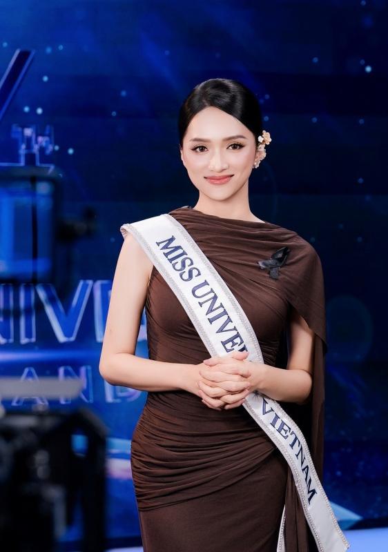 Hương Giang: 