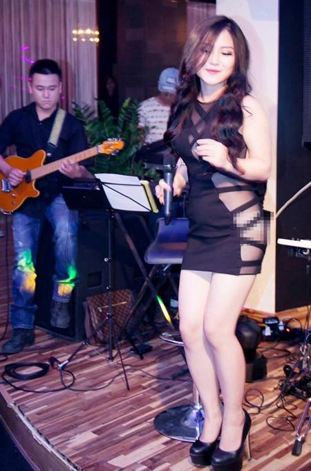 Khi sao Việt bị cấm diễn: Người hát ca từ phản cảm chưa kiểm duyệt, người khoe thân gây sốc- Ảnh 4.