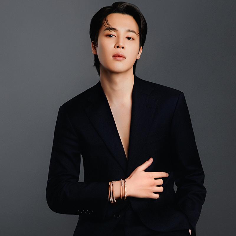 Bịt tai lại nếu không muốn nghe mỹ nam BTS này hát- Ảnh 1.