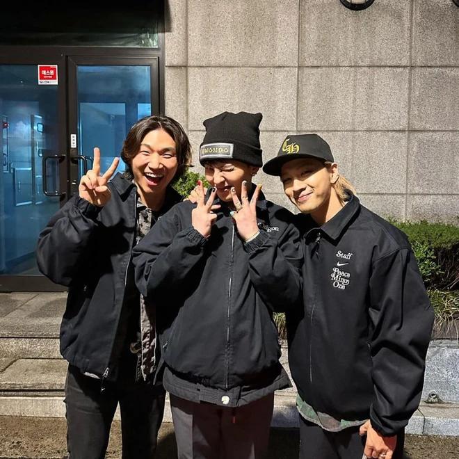 Chuyện gì thế này: TAEYANG - DAESUNG xuất hiện tại Việt Nam và đây là phản ứng của G-DRAGON?- Ảnh 6.