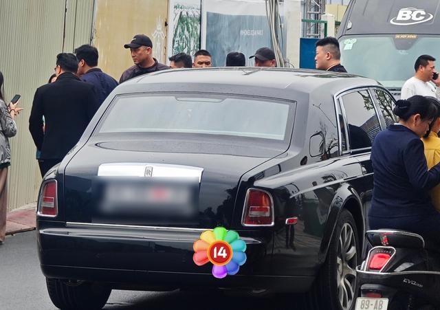 Chưa bao giờ fan Việt được nhìn thấy G-DRAGON trong hình ảnh này- Ảnh 1.