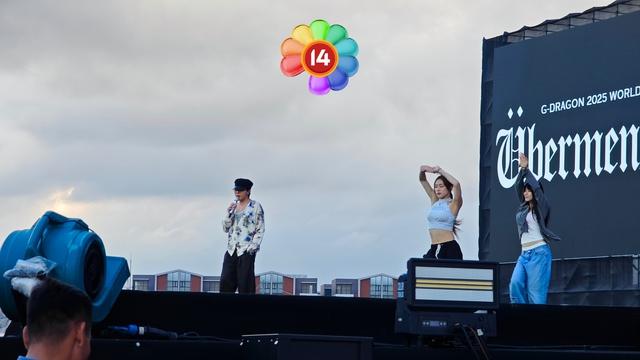 G-DRAGON cởi áo diễn kết màn, biển fanchant 