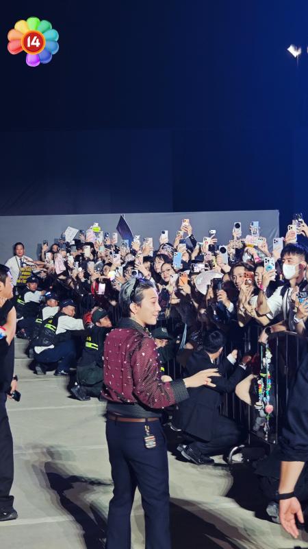 G-DRAGON cởi áo diễn kết màn, để mặt mộc mịn tưng tạm biệt người hâm mộ- Ảnh 51.