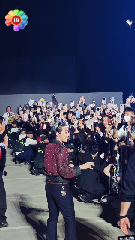 G-DRAGON cởi áo diễn kết màn, để mặt mộc mịn tưng tạm biệt người hâm mộ- Ảnh 50.