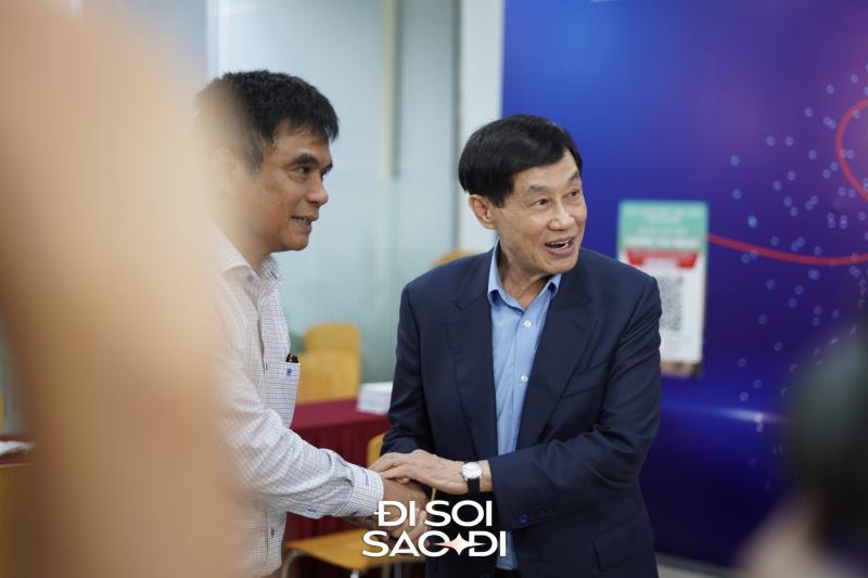 Tiên Nguyễn và hôn phu lần đầu công khai lộ diện, trích 2 tỷ tiền tổ chức siêu hôn lễ làm 1 điều không thể chê!- Ảnh 4.