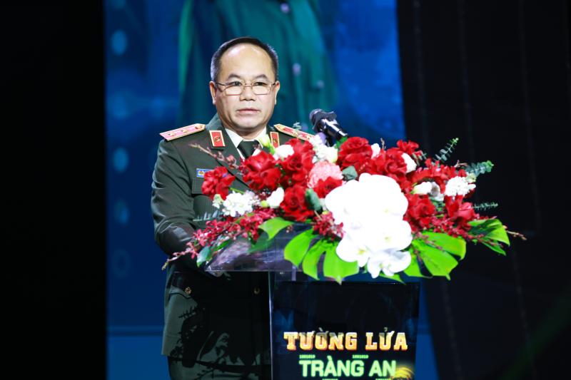 Bắt giữ TikToker Hà Nội lừa đảo 5.300 tỷ đồng, lần đầu tiên Việt Nam triệt phá ổ tội phạm xuyên biên giới- Ảnh 2.