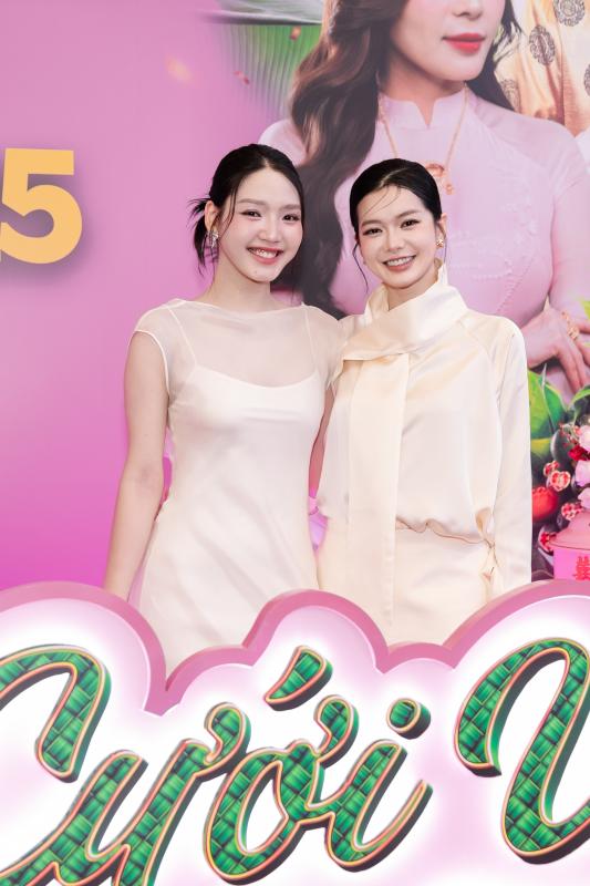 Thảm đỏ HOT nhất hôm nay: Lý Nhã Kỳ - Lê Hoàng Phương đọ sắc bùng nổ, 1 nghệ sĩ lần đầu xuất hiện sau khi phải hầu tòa- Ảnh 9.