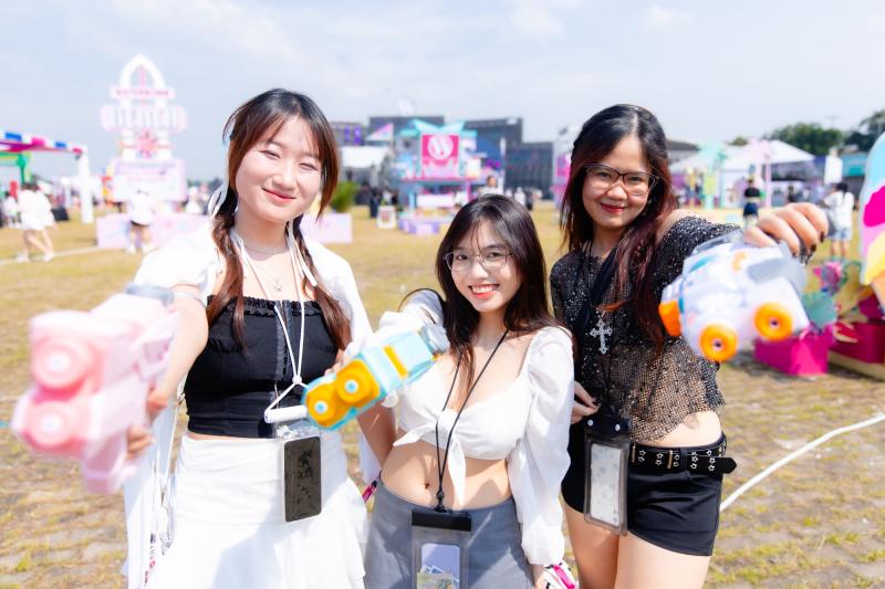 Bi Rain đây rồi: Nam thần U50 cả visual - body đều đẹp đỉnh, cởi áo khoe múi tân binh theo không kịp- Ảnh 79.