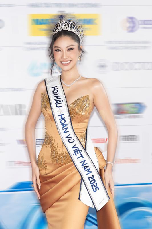 CEO Bảo Hoàng lên tiếng nghi vấn Miss Cosmo bị Miss Universe chèn ép- Ảnh 2.
