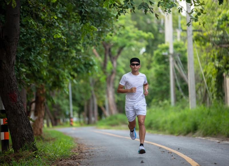 Chàng trai 28 tuổi chạy bộ mỗi ngày, sau 3 tháng kết quả nhận lại không ai ngờ- Ảnh 1. Chàng trai 28 tuổi chạy bộ mỗi ngày, sau 3 tháng kết quả nhận lại không ai ngờ- Ảnh 1.