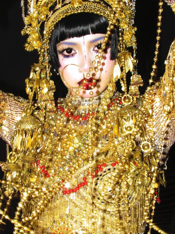 Lisa chơi Halloween đỉnh nhất thế giới!- Ảnh 8.