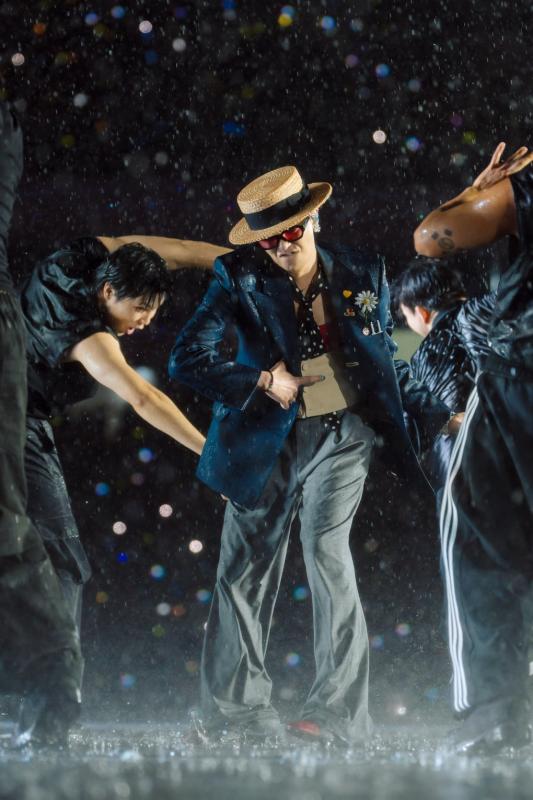 Chưa bao giờ fan Việt được nhìn thấy G-DRAGON trong hình ảnh này- Ảnh 4.