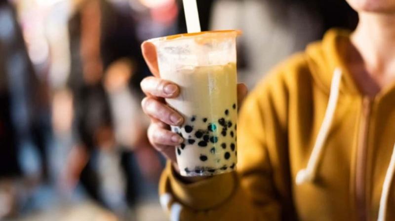 Người phụ nữ 28 tuổi nguy kịch vì thường xuyên uống thứ nước "nhiều người mê"- Ảnh 1.