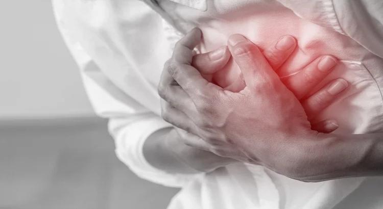 Nhận biết dấu hiệu của biến cố sức khỏe nguy hiểm nhất mùa lạnh: Rất dễ bị bỏ qua- Ảnh 1.