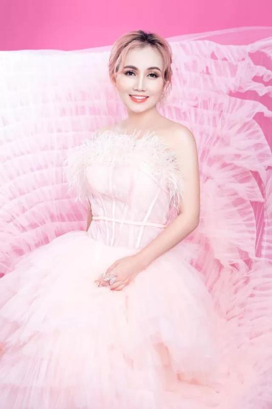 Diễn viên Việt bức xúc trước thông tin lấy chồng thứ 6: 