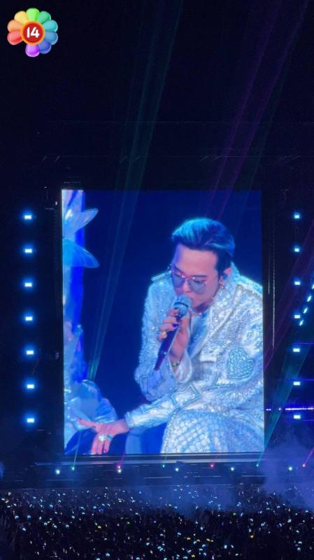G-DRAGON cởi áo diễn kết màn, biển fanchant 