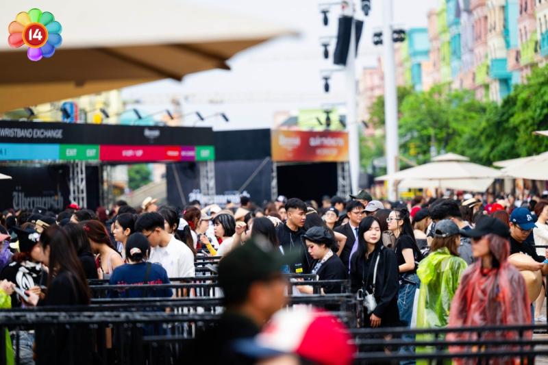 Đêm cuối G-DRAGON tại Việt Nam: Pháo hoa rợp trời, fan và idol đều nuối tiếc không muốn concert kết thúc- Ảnh 9.
