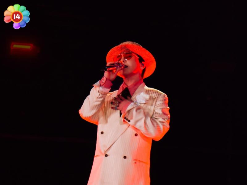 Những khoảnh khắc đẹp nhất của G-DRAGON tại Hà Nội: Visual "nét căng" càng ngắm càng luỵ!- Ảnh 3.