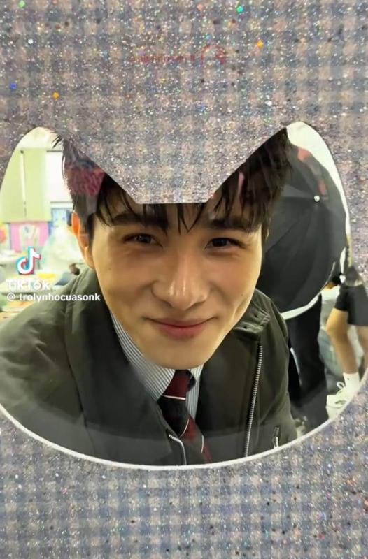Vbiz mới có trai đẹp rất giống Kim Seon Ho, trừ chiều cao thì mọi thứ đều đỉnh!- Ảnh 6.