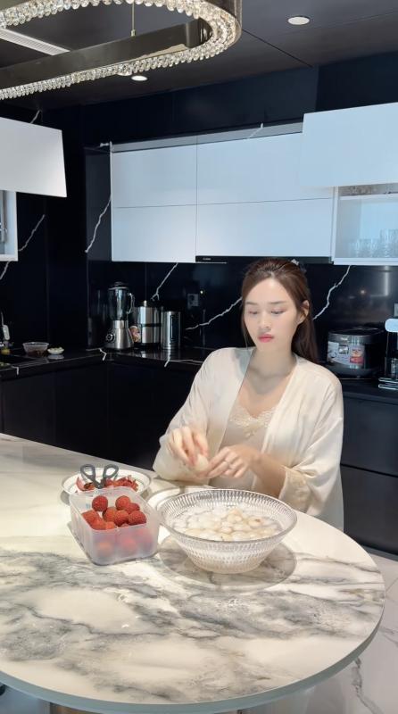 Bên trong căn nhà Viết Vương và Hoa hậu Đỗ Hà sẽ ở sau khi cưới- Ảnh 2.