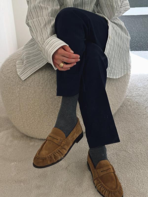 Mùa loafer tới: Kiểu giày quiet luxury khiến Kendall Jenner mê mệt vì năm nay có 1 điểm mới- Ảnh 2.