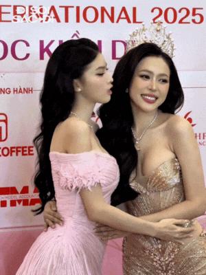 Lê Hoàng Phương lộ diện hậu "ồn ào" tình cảm với tình cũ Thiều Bảo Trâm, 1 nàng hậu khóc khi nhắc đến bà Phạm Kim Dung- Ảnh 6.