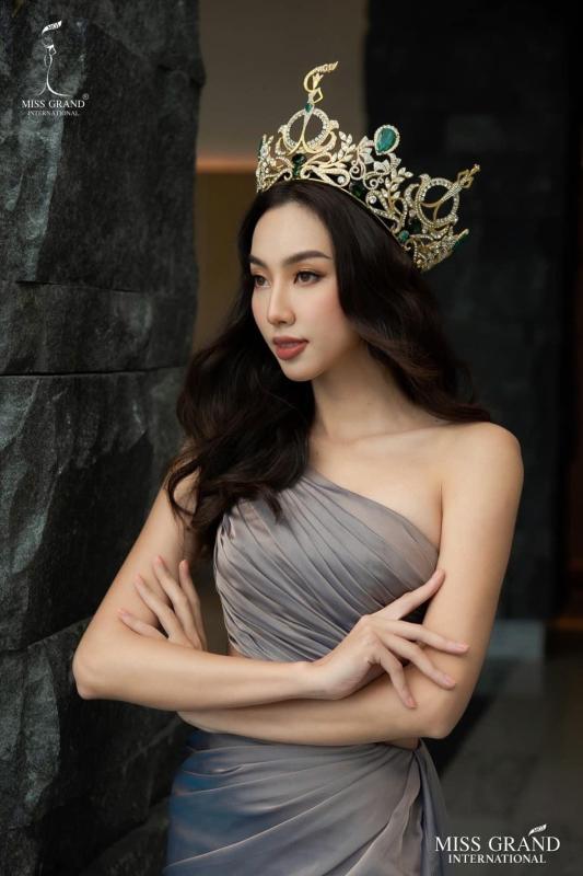 Thùy Tiên không nhận là Hoa hậu, trả lời HĐXX: Nghề nghiệp người mẫu, trình độ học vấn 12/12- Ảnh 3.