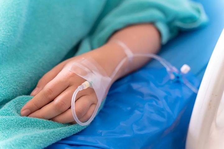 Người phụ nữ chết lâm sàng kể 11 phút 'tách khỏi cơ thể', nhìn thấy địa ngục- Ảnh 3.