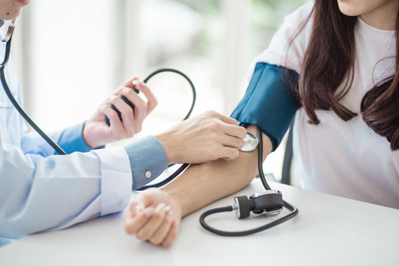 Huyết áp cao? Hãy tránh ngay 2 loại thịt này và tận dụng 3 loại còn lại để bảo vệ tim mạch- Ảnh 1.