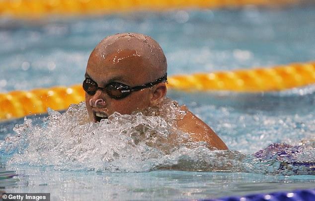 HCV Paralympic gạ gẫm bé gái 14 tuổi gửi ảnh khoả thân, và cái kết ê chề mất hết mặt mũi- Ảnh 2.