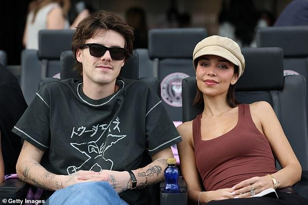 Người hưởng lợi “đậm” nhất giữa drama nhà Beckham: Không phải Victoria hay tiểu thư nhà tỷ phú, mà là cô gái này!- Ảnh 6.