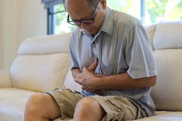 Vì sao nhiều người mới ngoài 40 đã bắt đầu có "mùi người già"? Không phải do ở bẩn như nhiều người vẫn nghĩ- Ảnh 2.